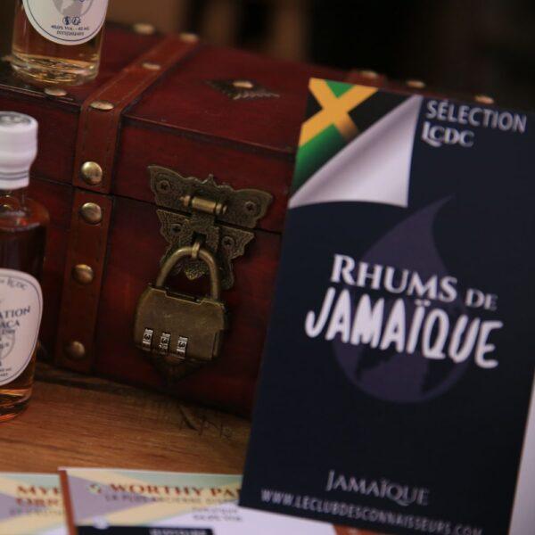 COFFRETS RHUMS JAMAIQUE LE CLUB DES CONNAISSEURS 1